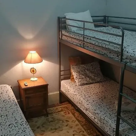 Bastos *